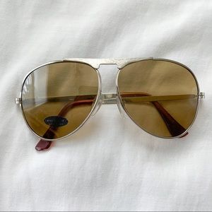 New Unisex Silver Aviator Glasses